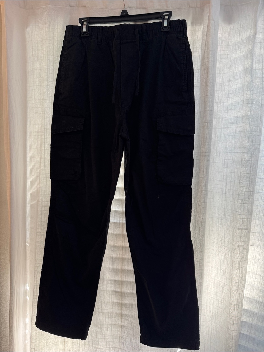 American Eagle Outfitters Black Cargo Pants - Elastic Waist